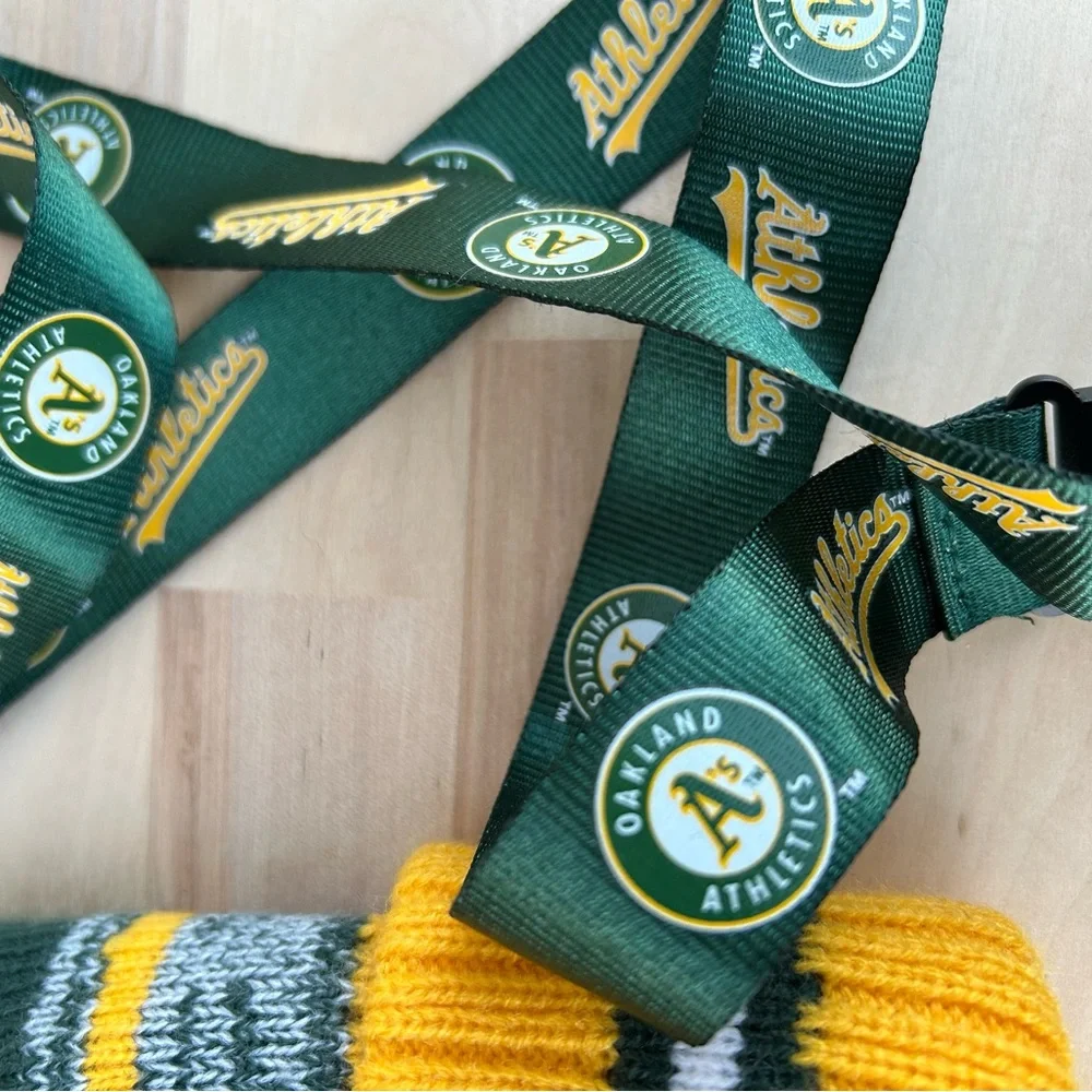 New Era Oakland Athletics Kids Beanie and Lanyard Set Green Gold A's Knit Hat